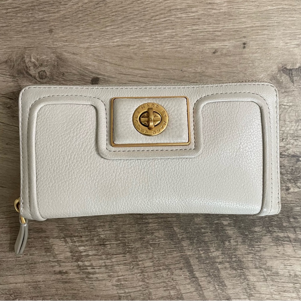 Marc By Marc Jacobs Cream Wallet with Gold Accents
